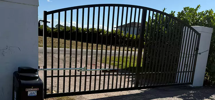 Driveway Fence Repair Edina